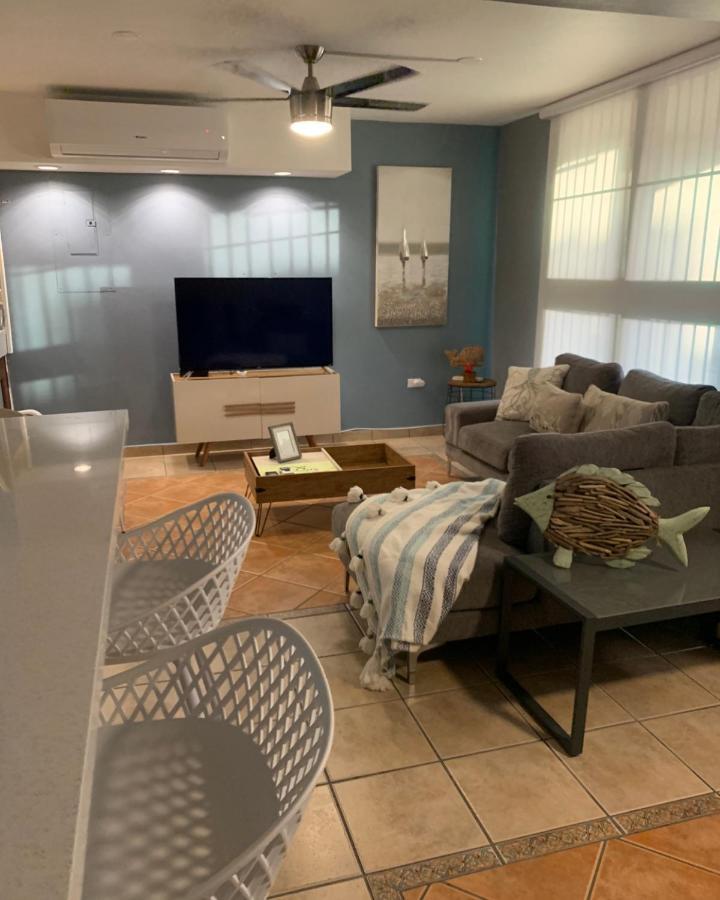 Mar Azul Bay View Apartment Бокерон Екстериор снимка