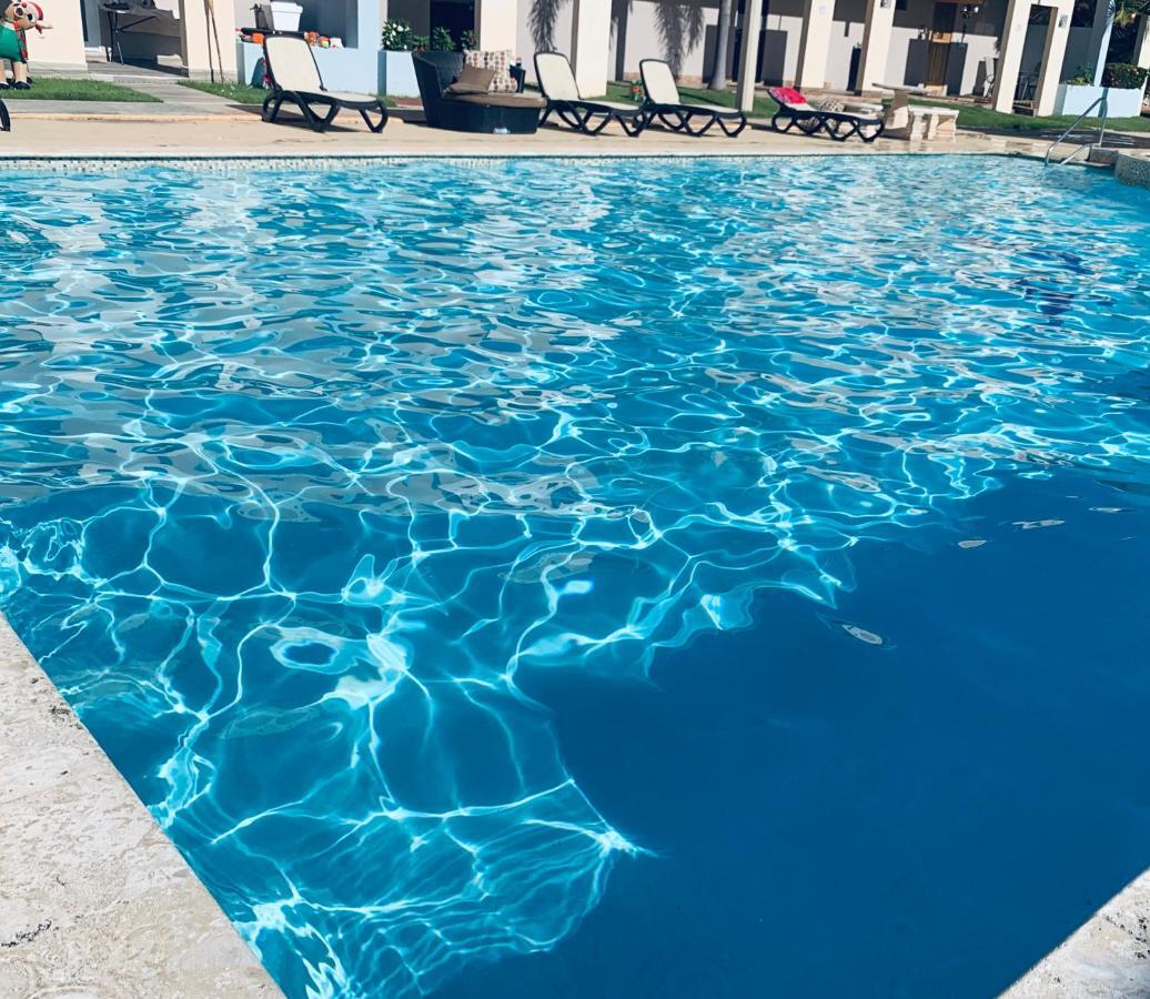 Mar Azul Bay View Apartment Бокерон Екстериор снимка